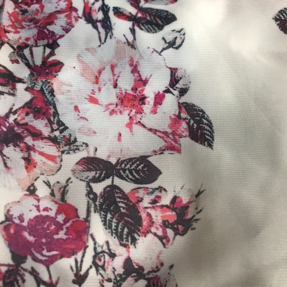 New! Open Floral Kimono - Picture 6 of 6